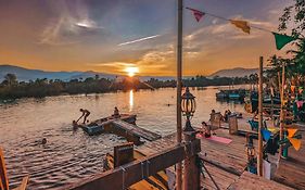 Yellow Sun Kampot